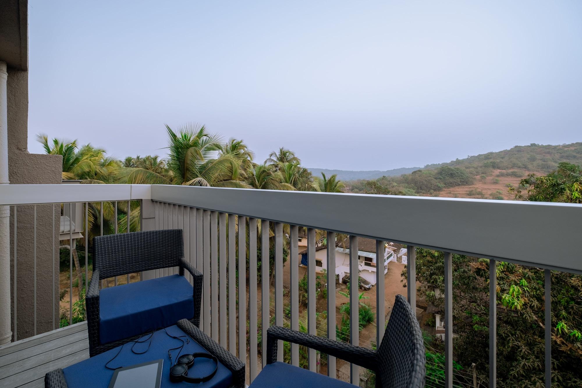 Hyatt Centric Candolim Goa Kültér fotó View from the balcony of a hotel in Goa, India