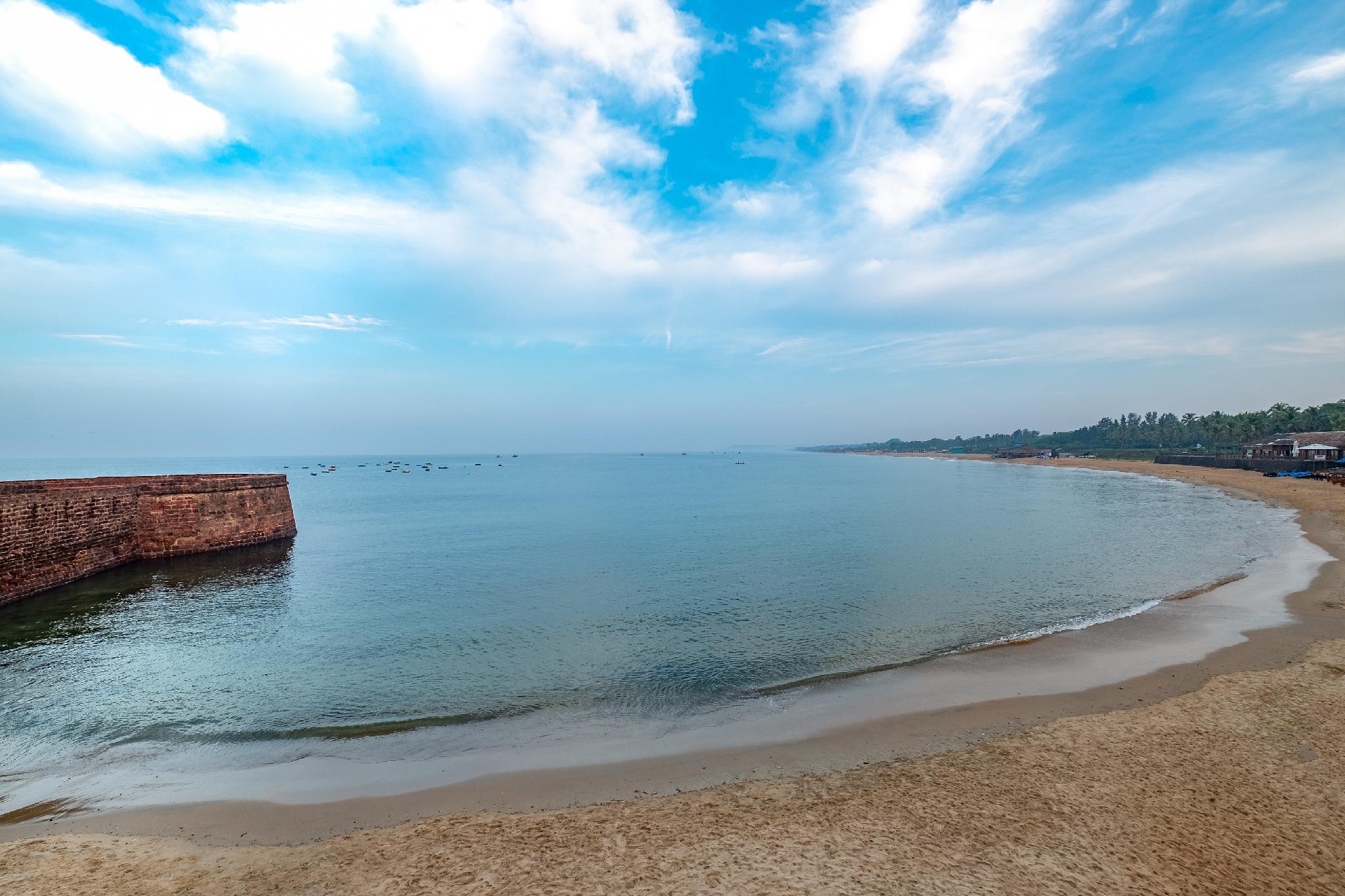 Hyatt Centric Candolim Goa Kültér fotó A beach in Kannur