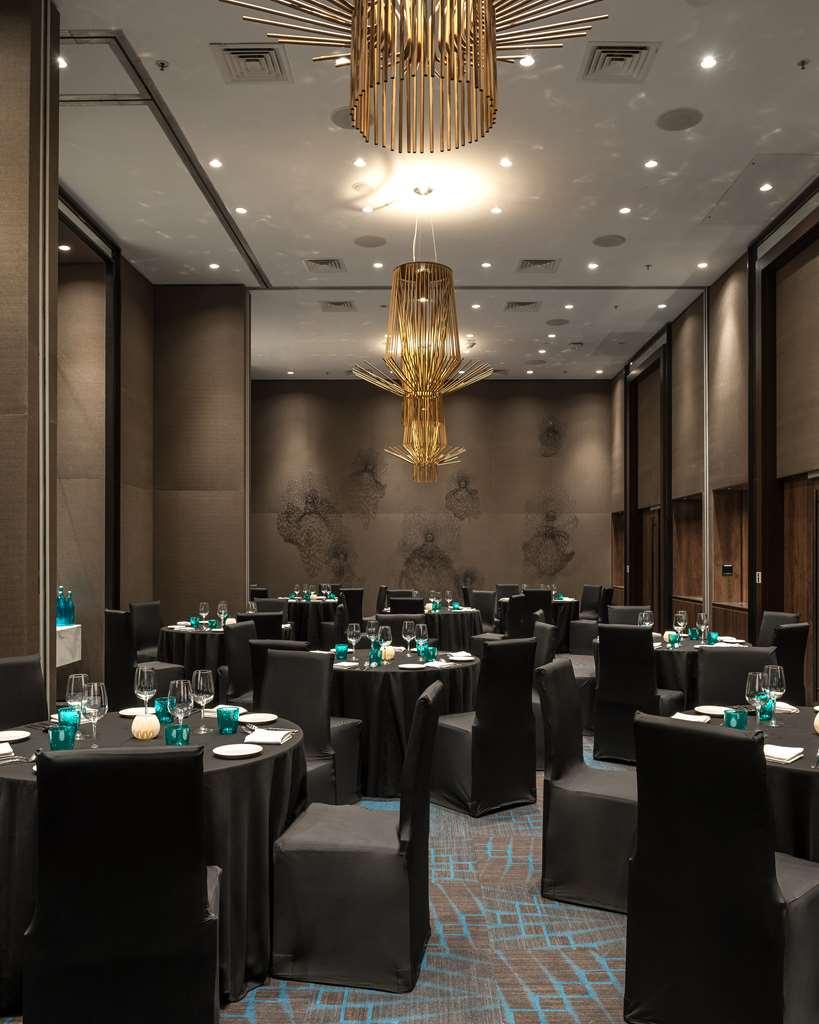 Hyatt Centric Candolim Goa Létesítmények fotó The ballroom